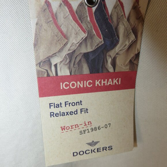 Dockers Iconic Khaki Pants Vintage 2005 Relaxed Fit Beige NEW NWT Mens 42 x 32 - Picture 9 of 16